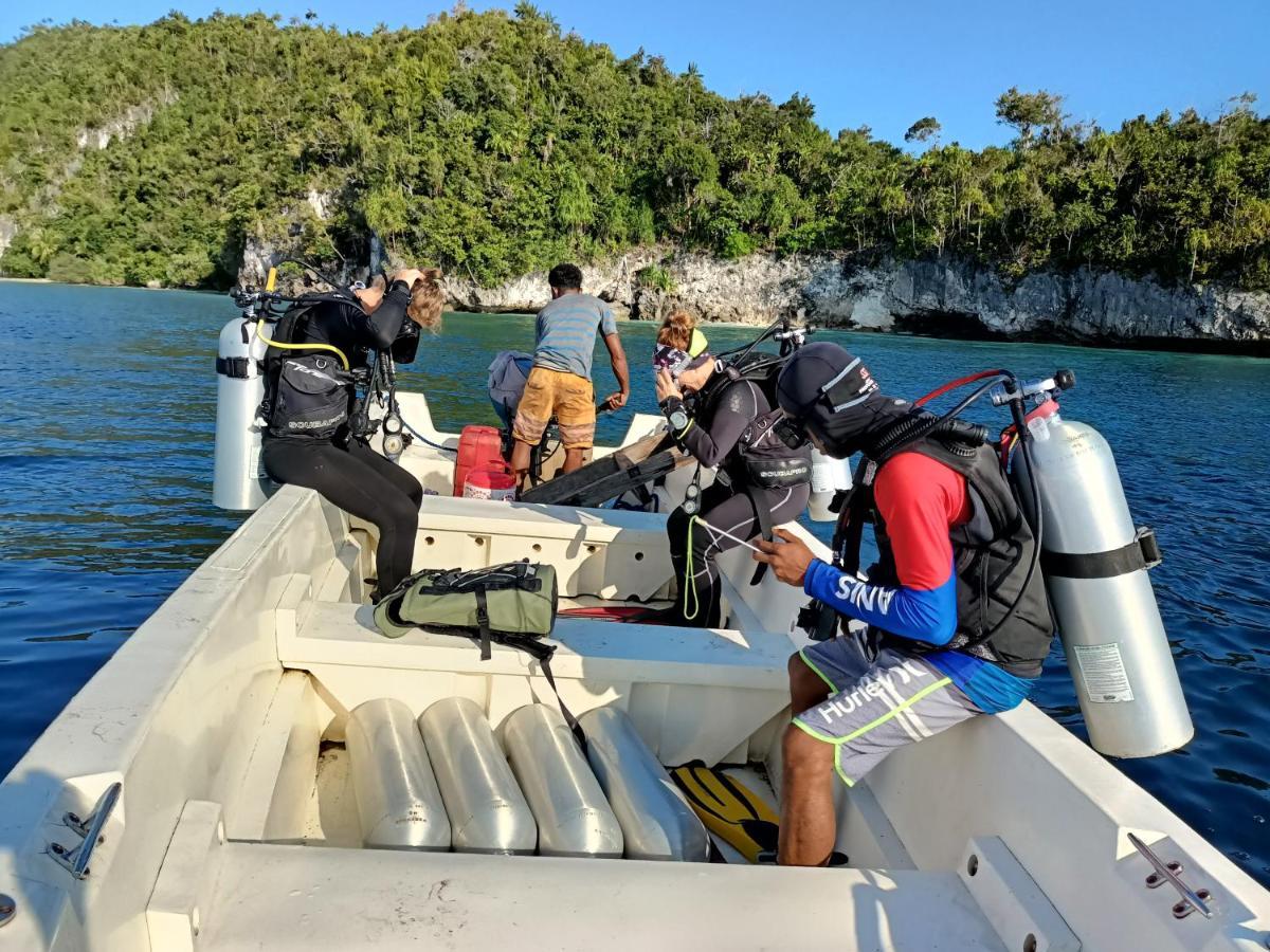 Warahnus Dive Homestay Kri Exteriör bild