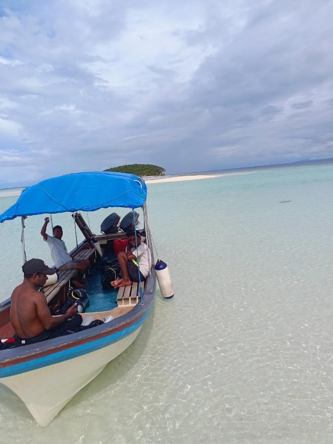 Warahnus Dive Homestay Kri Exteriör bild
