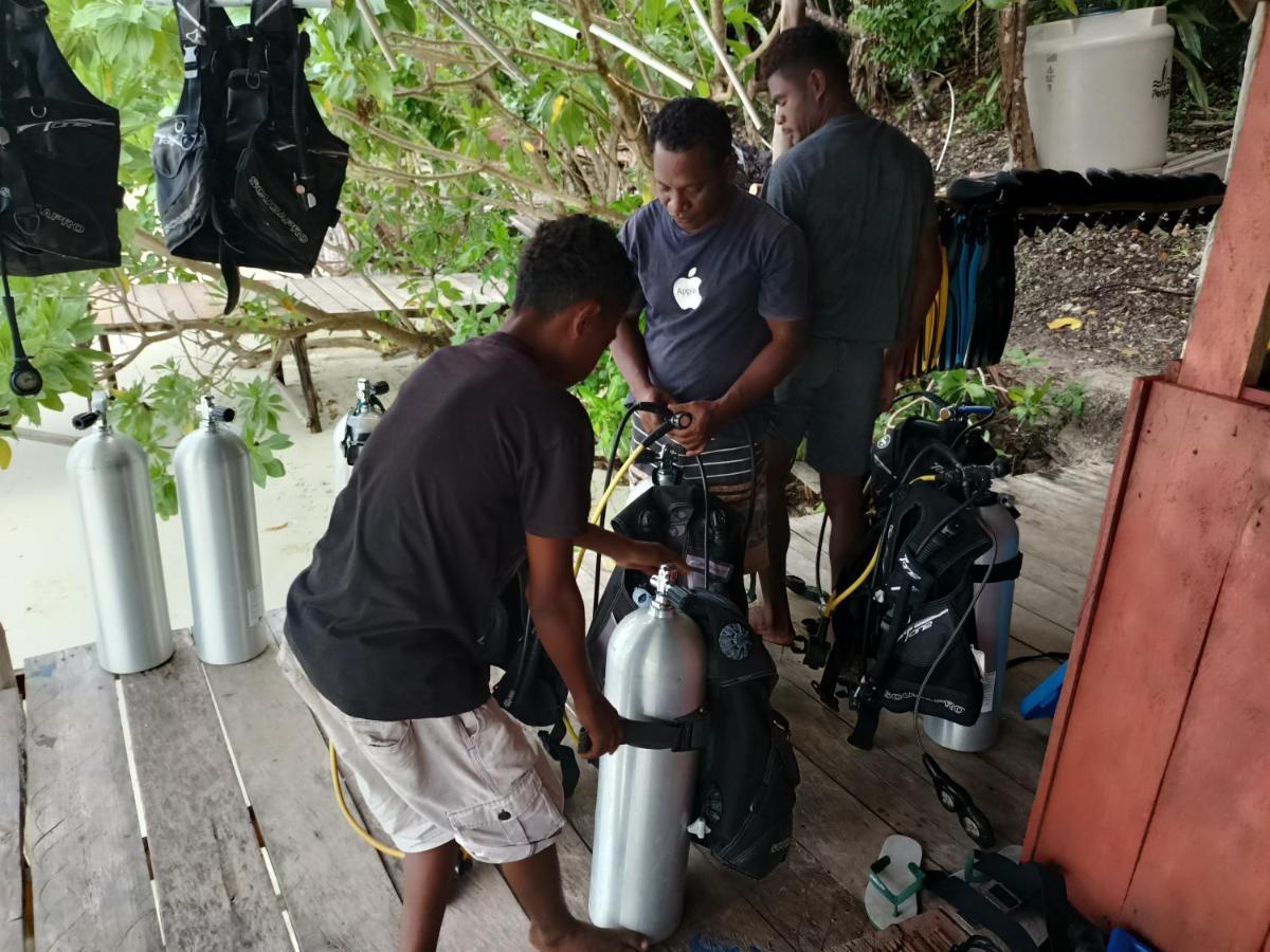 Warahnus Dive Homestay Kri Exteriör bild