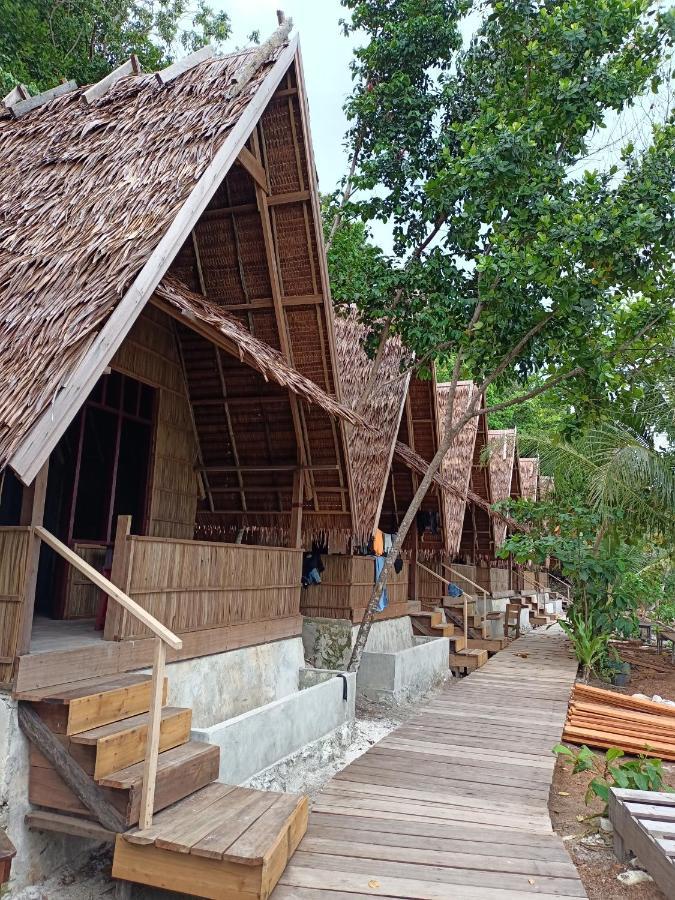 Warahnus Dive Homestay Kri Exteriör bild